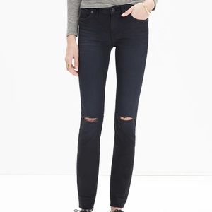 8" Skinny Jeans in Trent Wash: Knee-Rip Edition